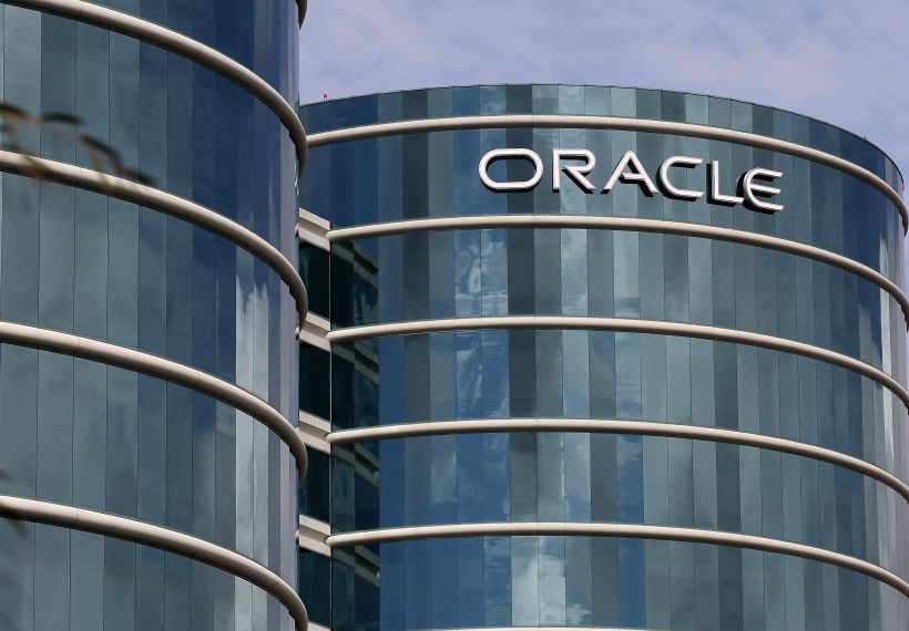 121114110121-oracle-headquarters2.jpg