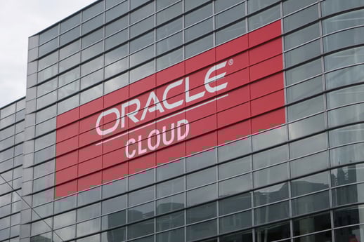 20151027-oracle-cloud-on-building-100625234-primary.idge